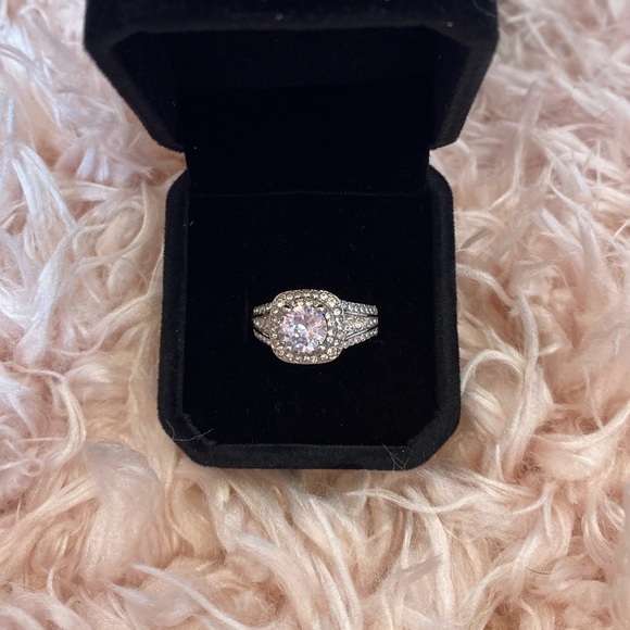 Round Diamond Square Halo sterling silver engagement ring size 6 7 8 New in box - Picture 7 of 10